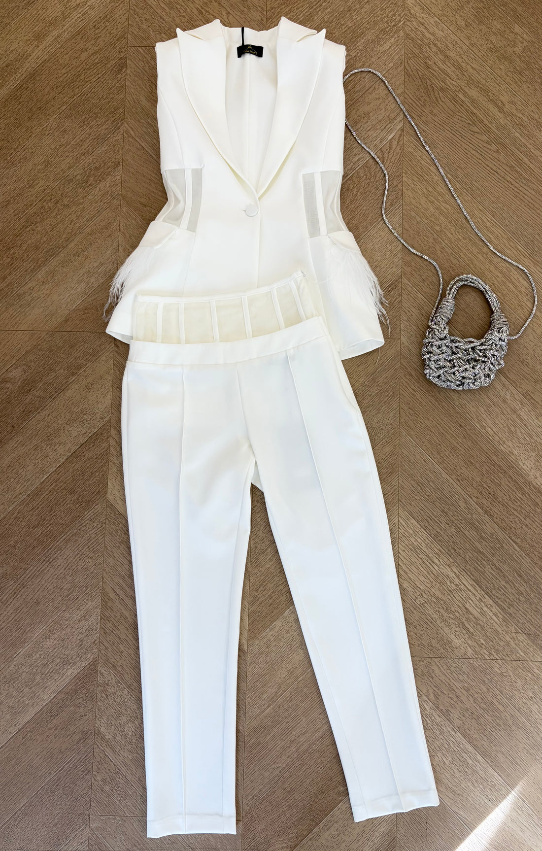 tailleur piume bianco