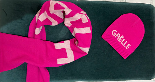set cappello e sciarpa fuxia