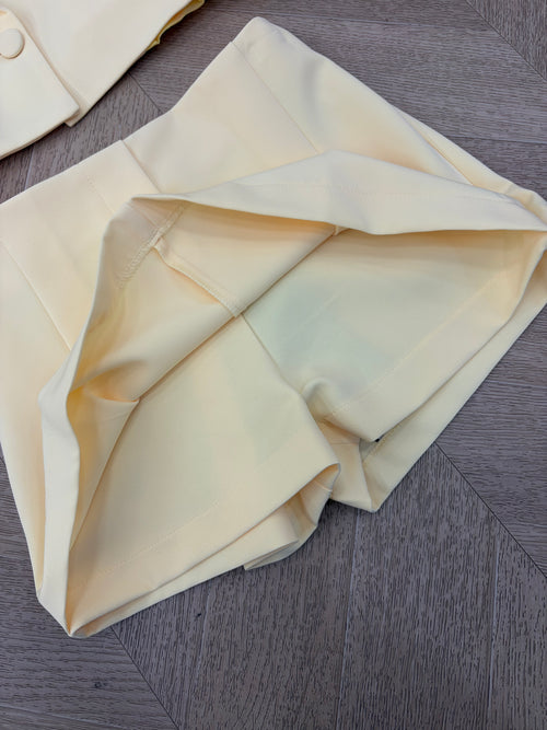 coordinato yellow