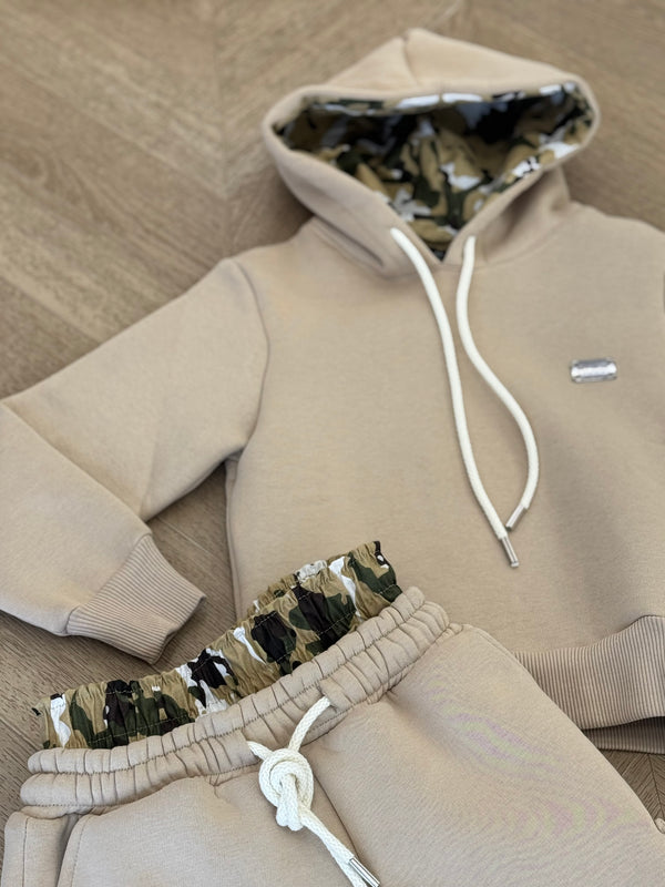 tuta militare
