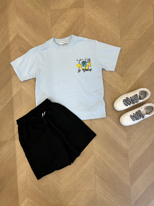 t-shirt the world azzurra