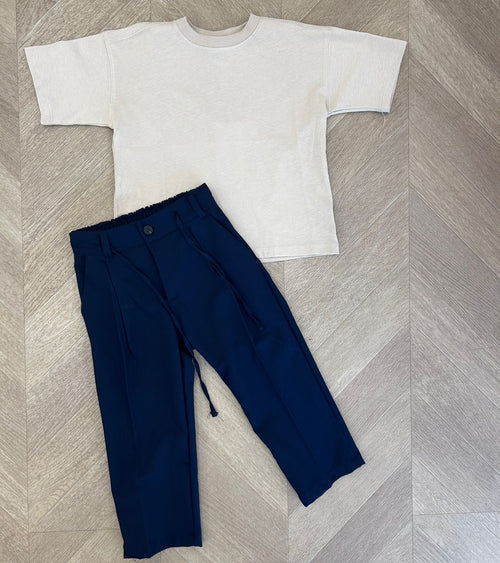 t-shirt lay beige