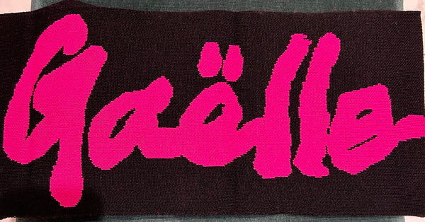 set cappello e sciarpa nero