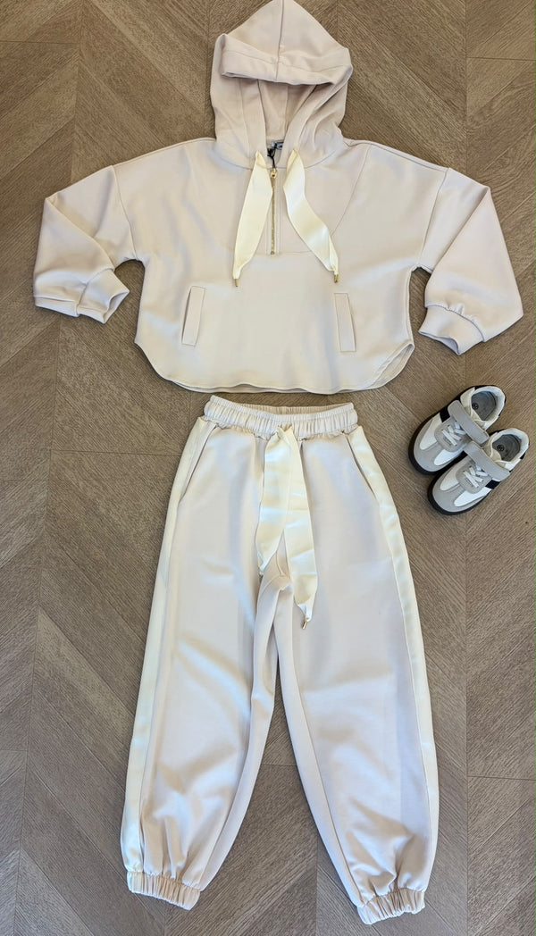 coordinato sporty crema