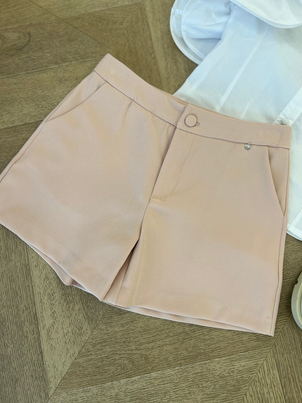 short pink