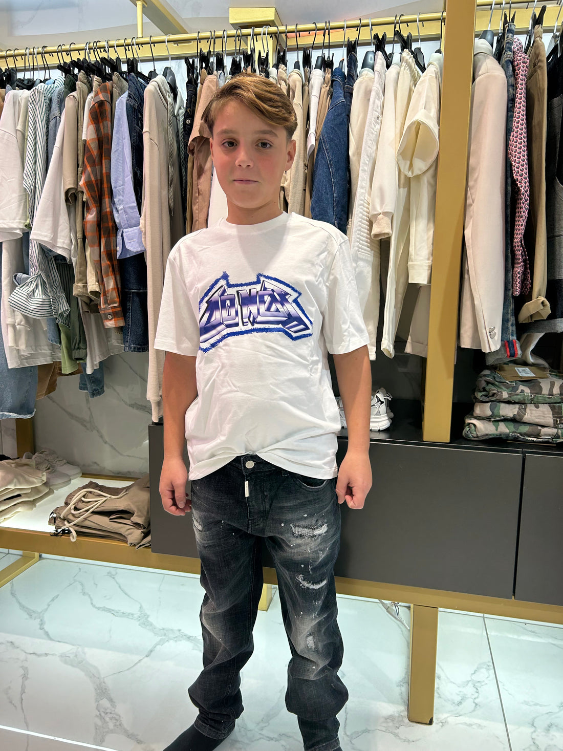 t-shirt leo