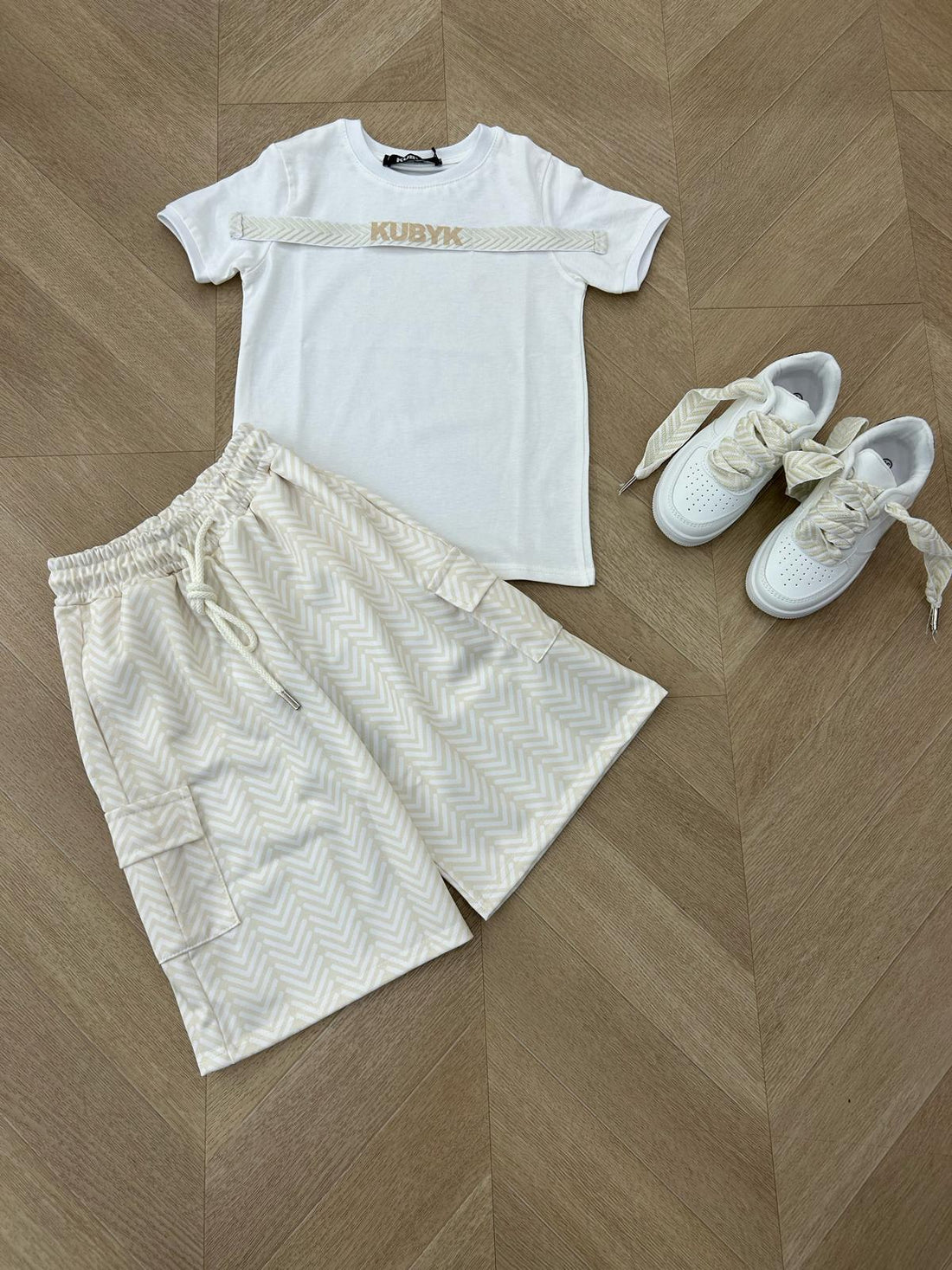 t-shirt oliver