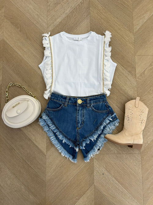 Short denim