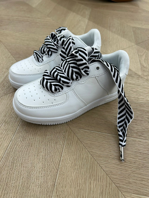 Sneakers lacci neri