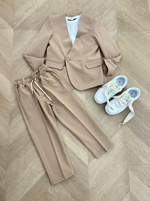 Abito sciallato camel