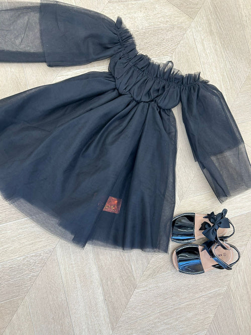 dress in tulle nero