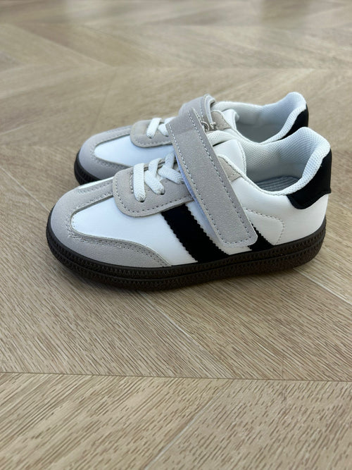 Sneakers antilope