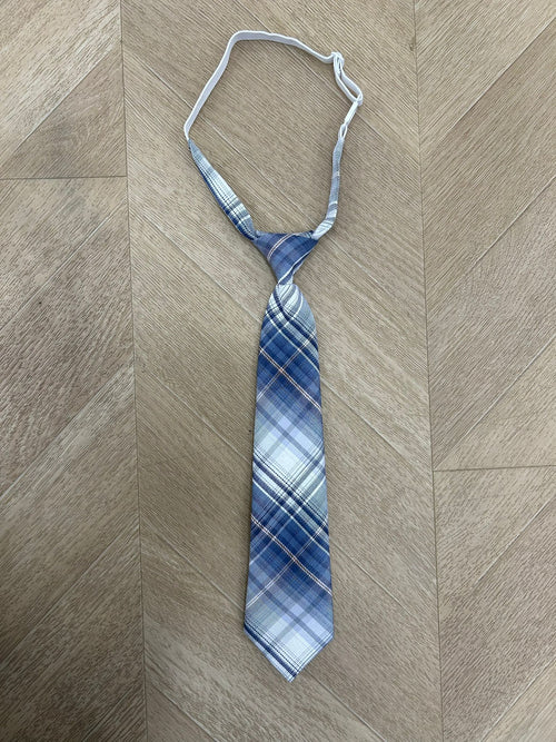 cravatta azzurra