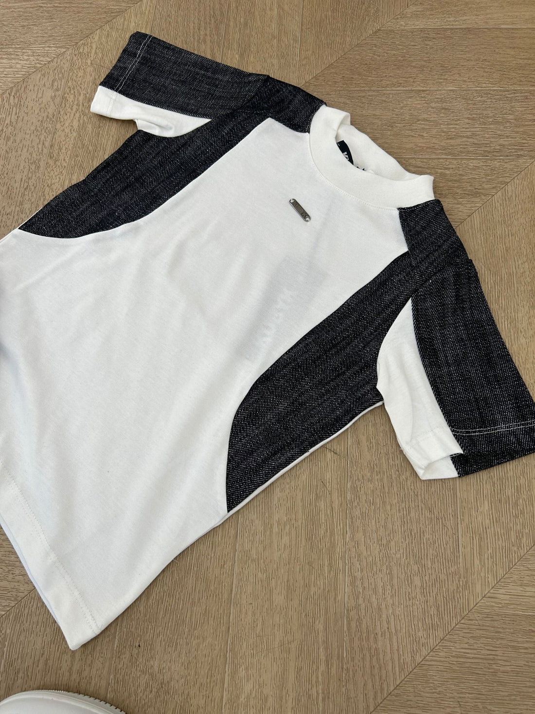 t-shirt conrad