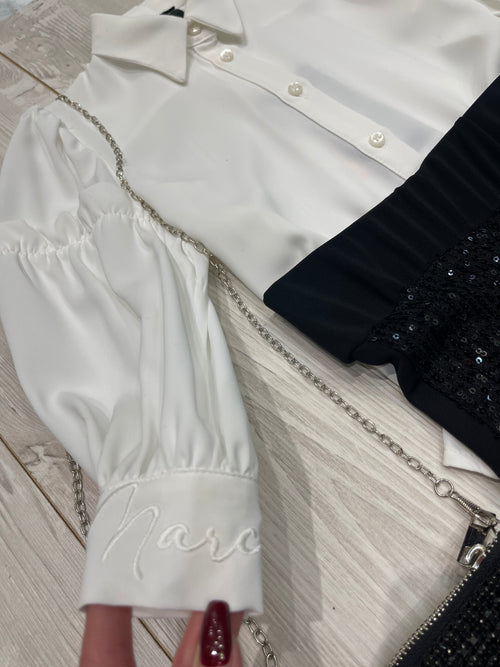 camicia con polsini ricamati
