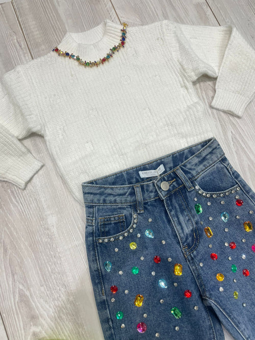 Maglione bianco  con collana