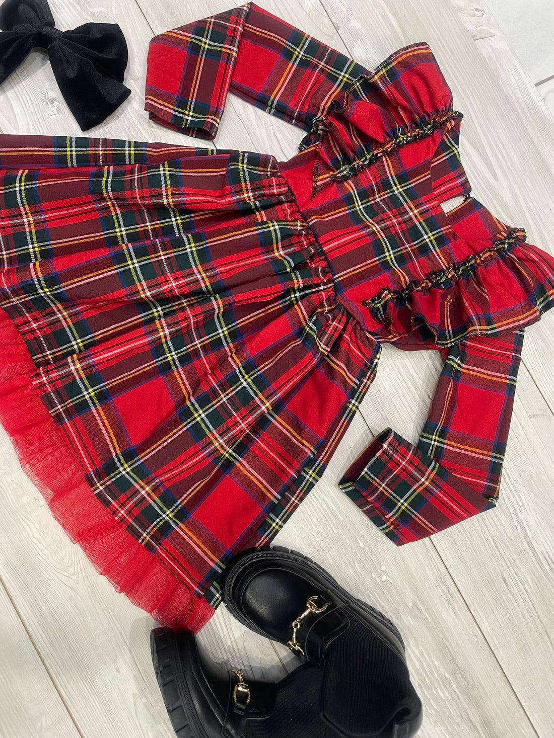 Abito scozzese con tulle